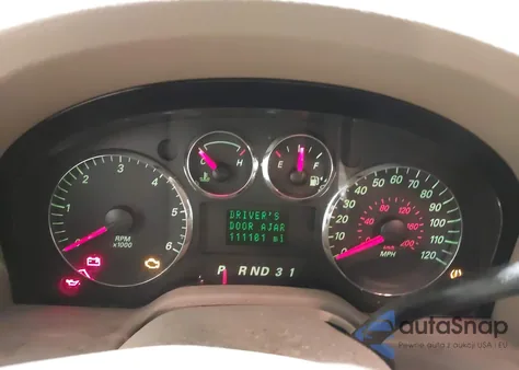 2004 Ford Freestar Limited z USA, uszkodzony, nr VIN 2FMZA58284BB23844